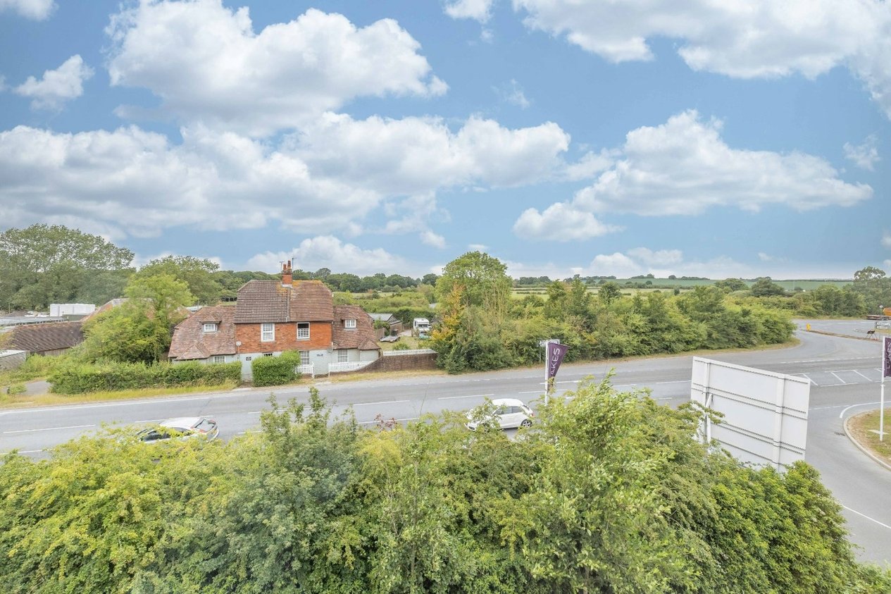 Properties For Sale in Lakeview Gardens Chilmington Green