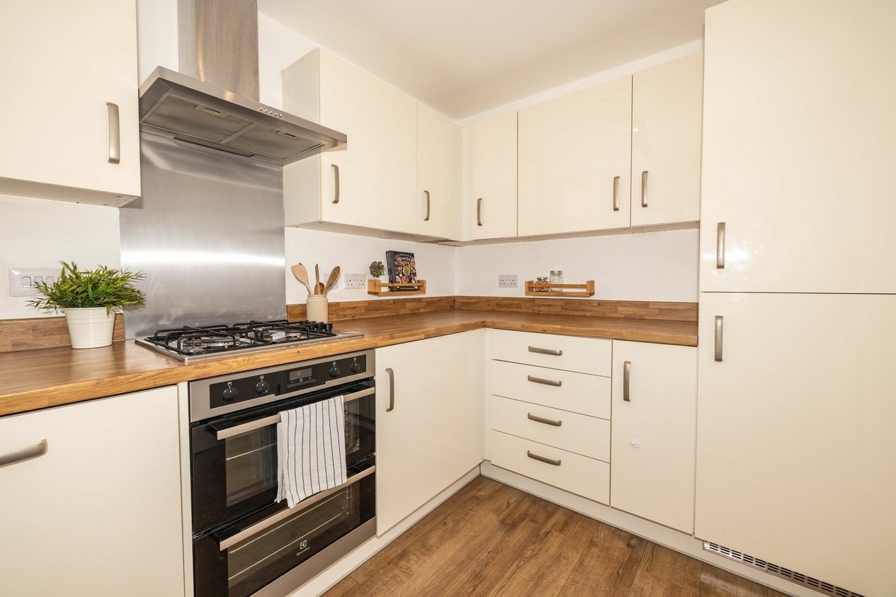 Properties For Sale in Lampen Walk  Canterbury