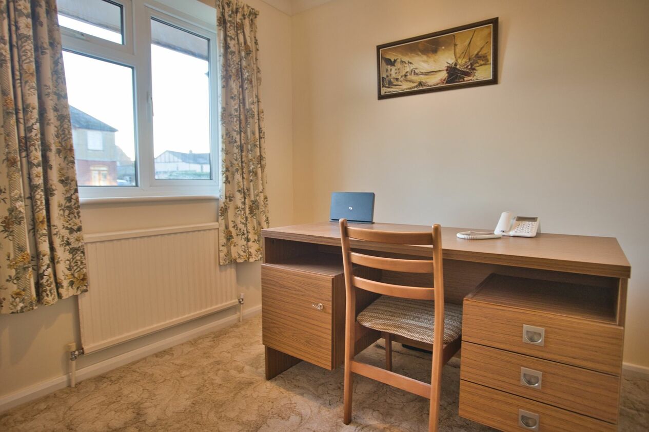 Properties For Sale in Lancaster Avenue  Capel-Le-Ferne