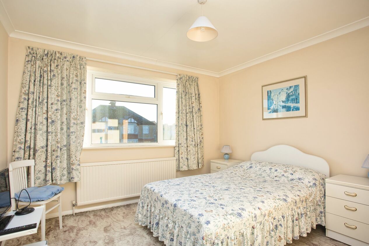 Properties For Sale in Lancaster Avenue  Capel-Le-Ferne
