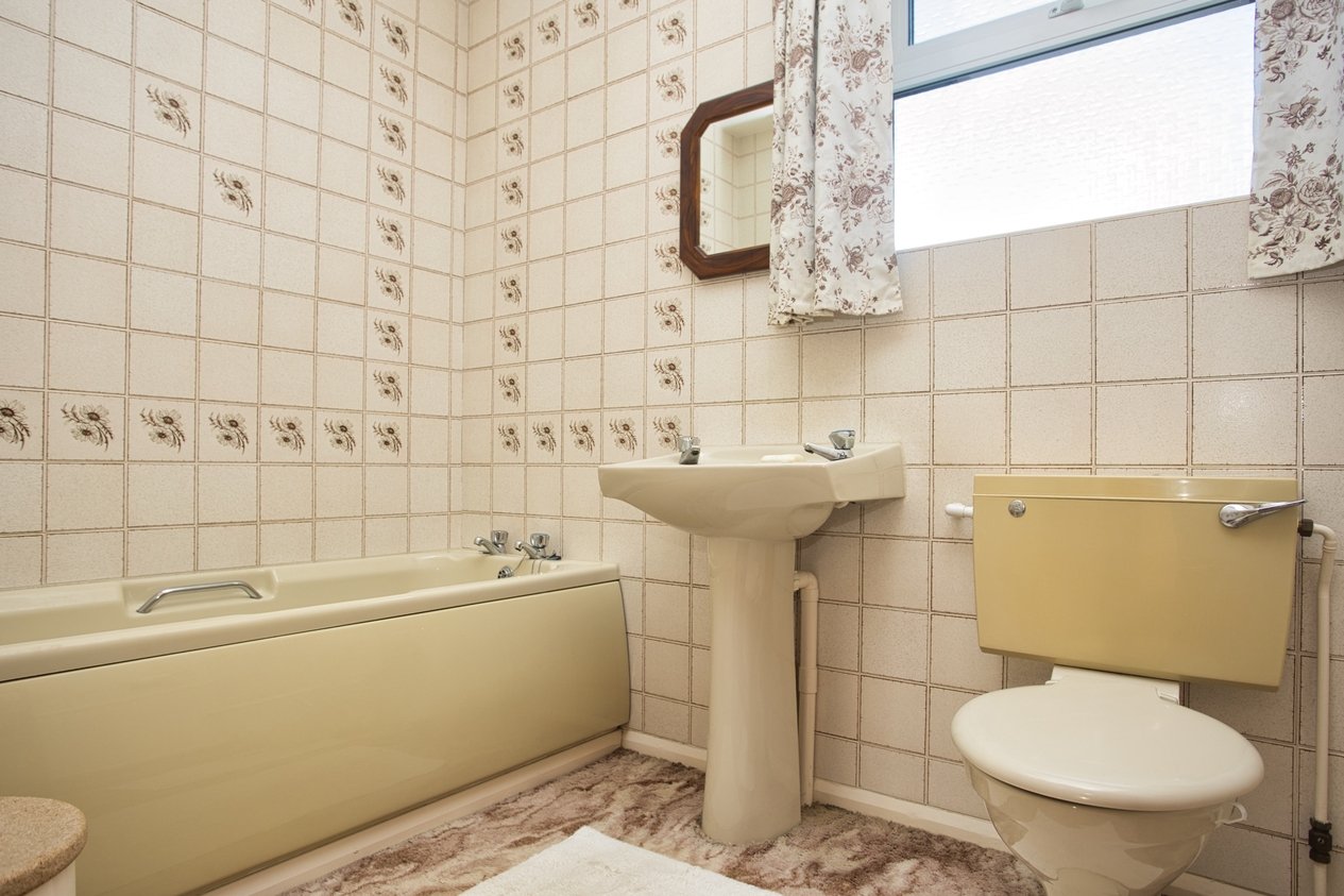 Properties For Sale in Lancaster Avenue Folkestone