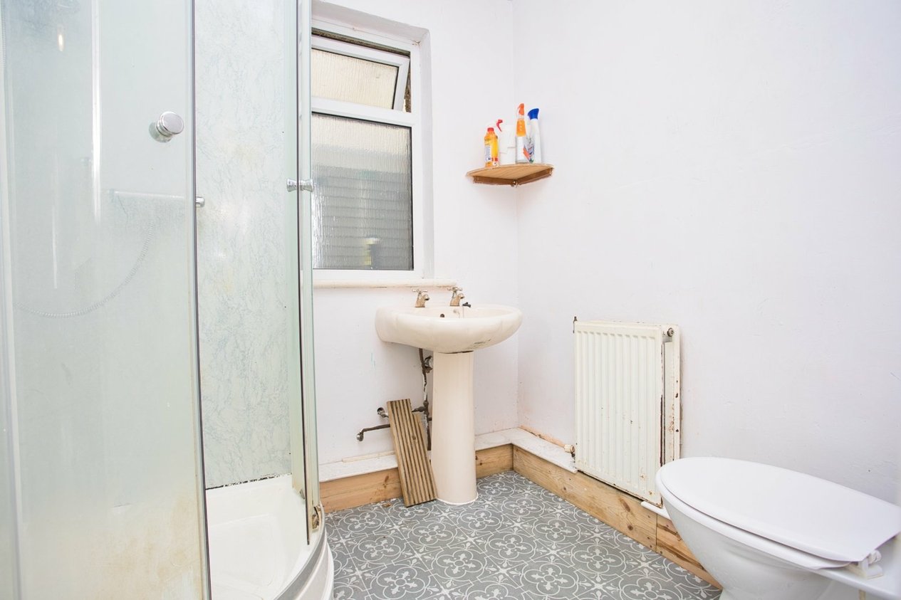 Properties Under Offer in Lancaster Avenue Folkestone
