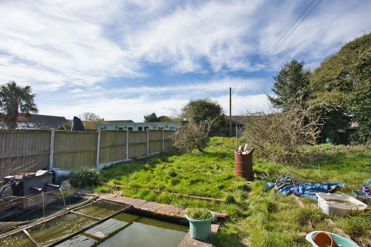 Properties Under Offer in Lancaster Avenue Folkestone