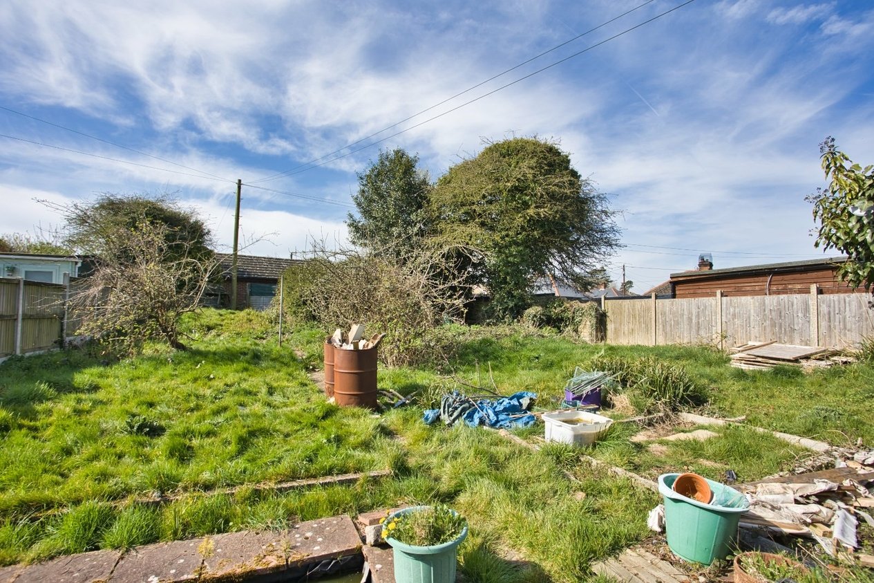 Properties Under Offer in Lancaster Avenue Folkestone