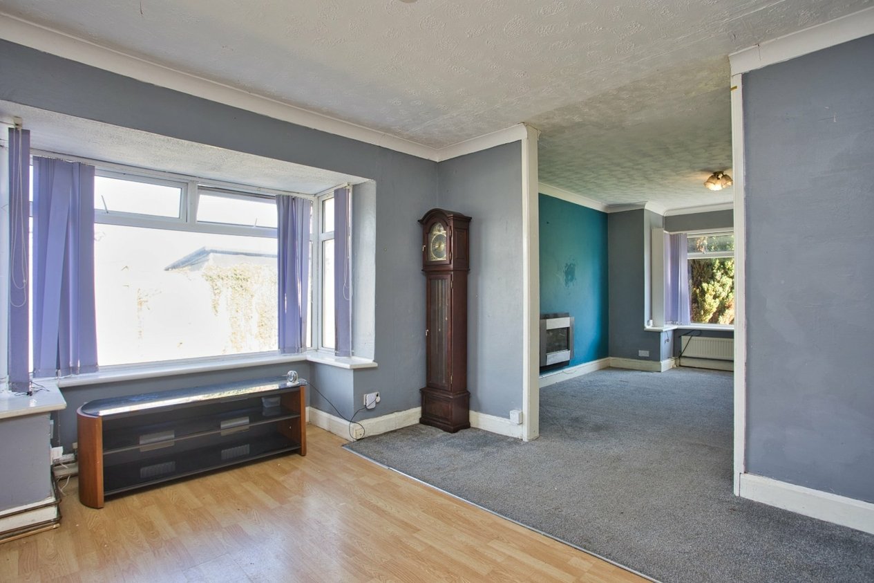 Properties Under Offer in Lancaster Avenue Folkestone