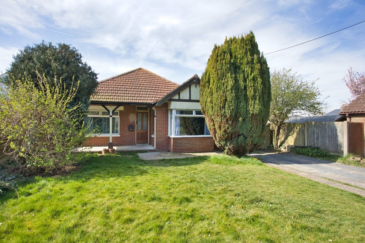 Properties Under Offer in Lancaster Avenue Folkestone