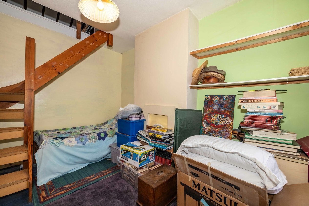 Properties For Sale in Lansdown Road Canterbury