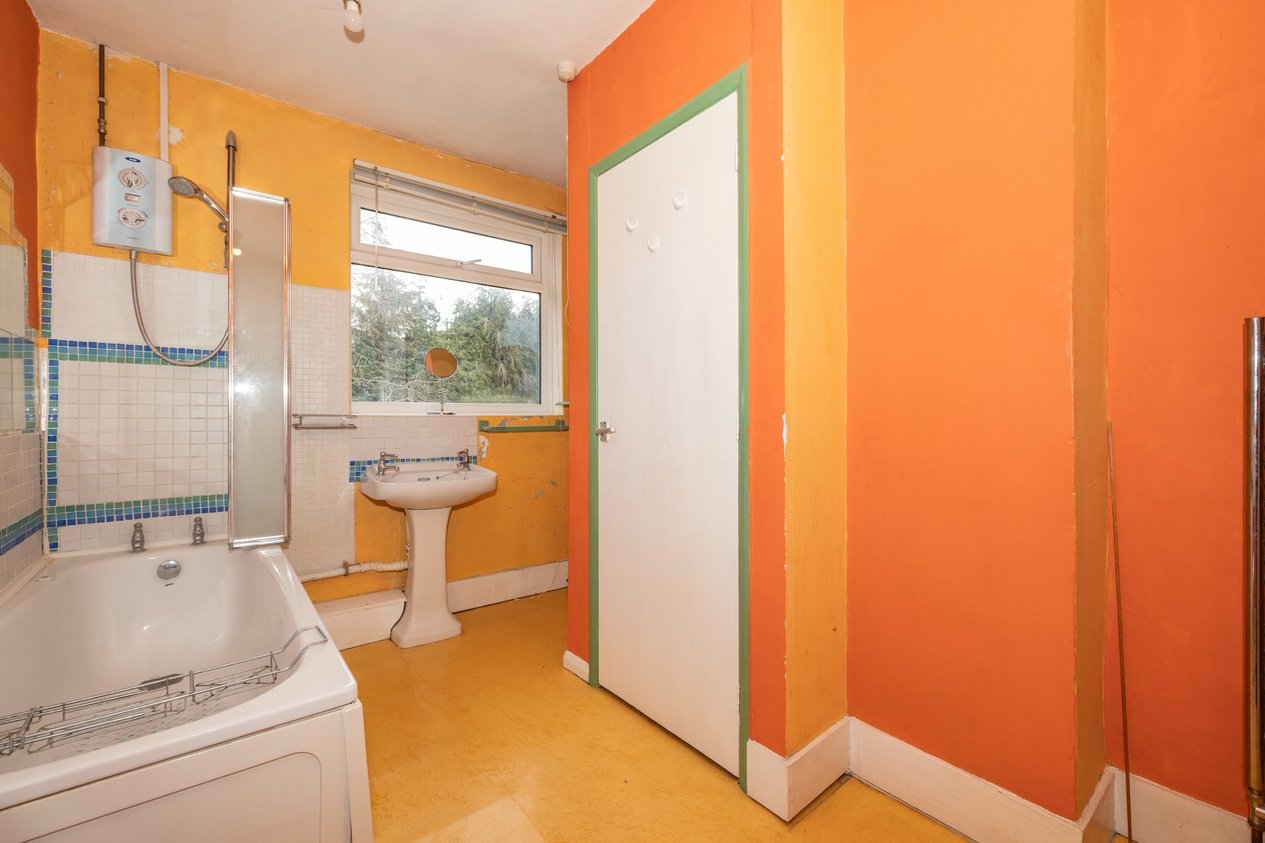Properties For Sale in Lansdown Road Canterbury