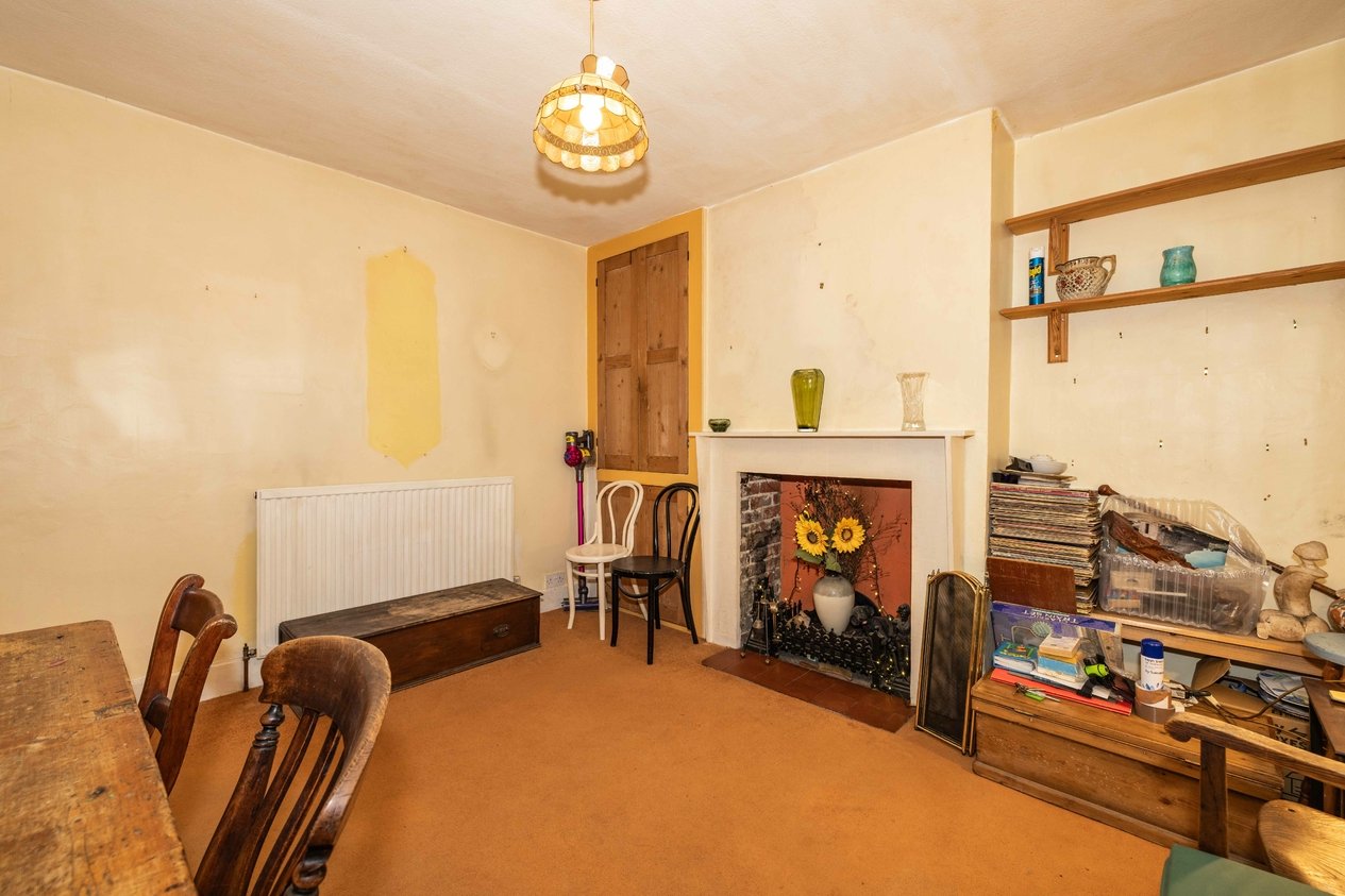 Properties For Sale in Lansdown Road Canterbury