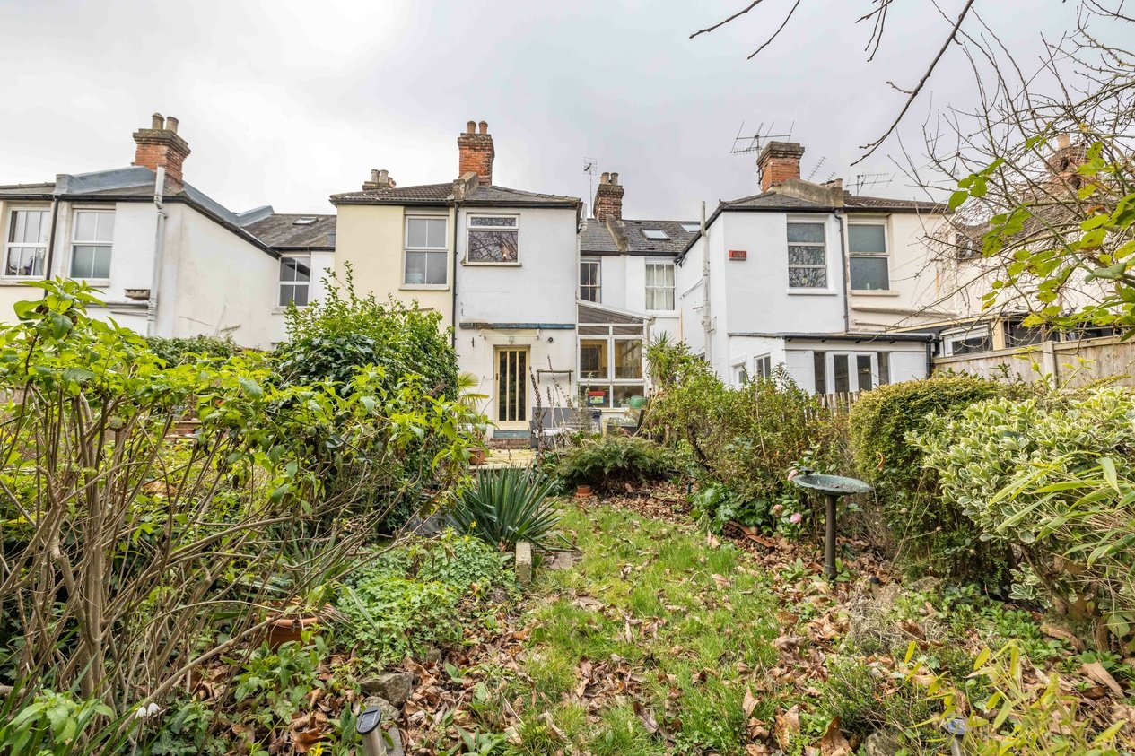 Properties For Sale in Lansdown Road Canterbury