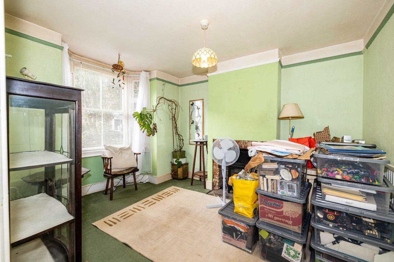 Properties For Sale in Lansdown Road Canterbury