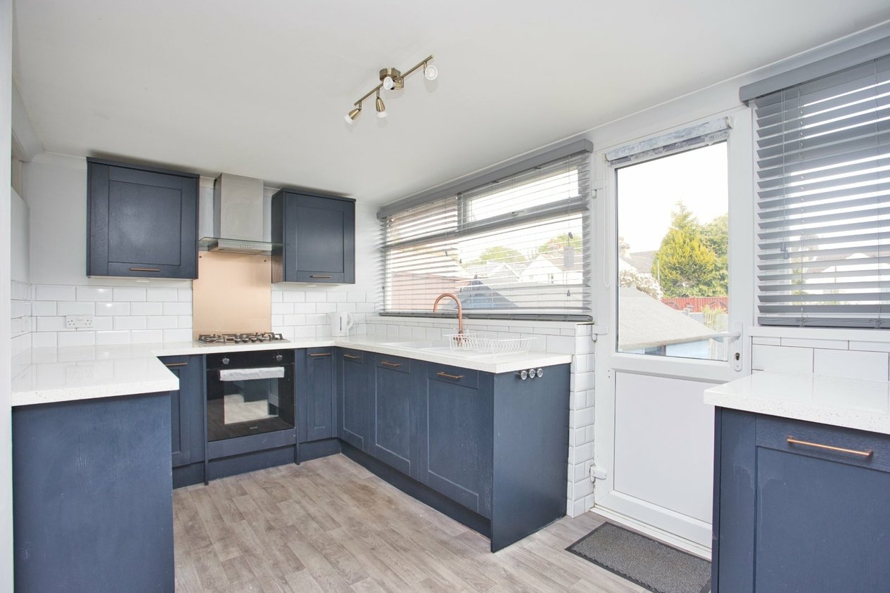 Properties Under Offer in Lascelles Road Dover
