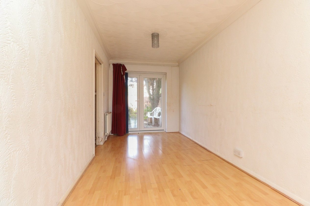 Properties For Sale in Laureate Close Cliftonville