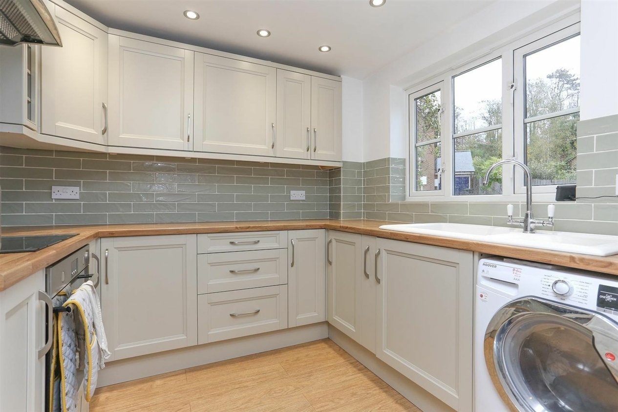 Properties For Sale in Laurel Way  Chartham