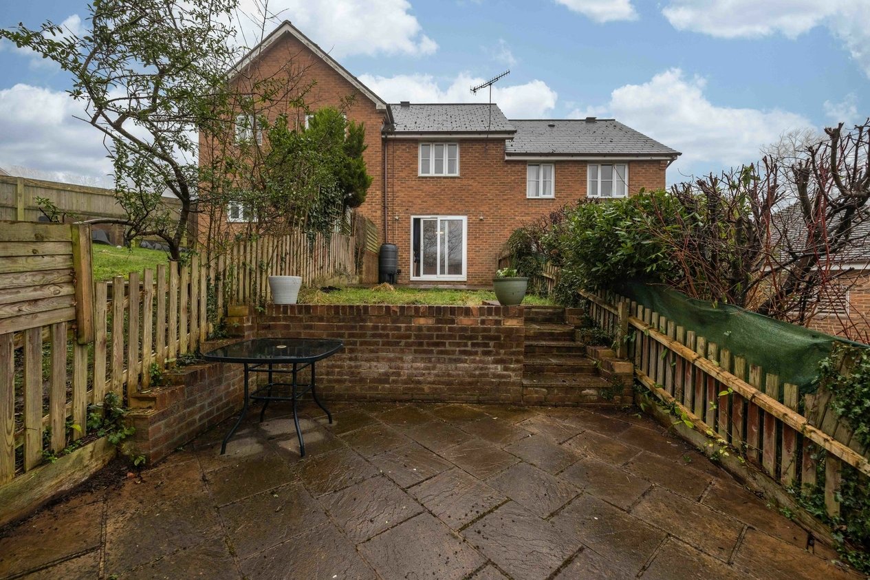 Properties For Sale in Laurel Way  Chartham