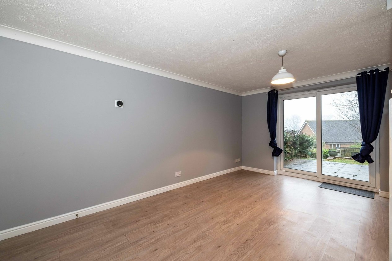 Properties For Sale in Laurel Way  Chartham