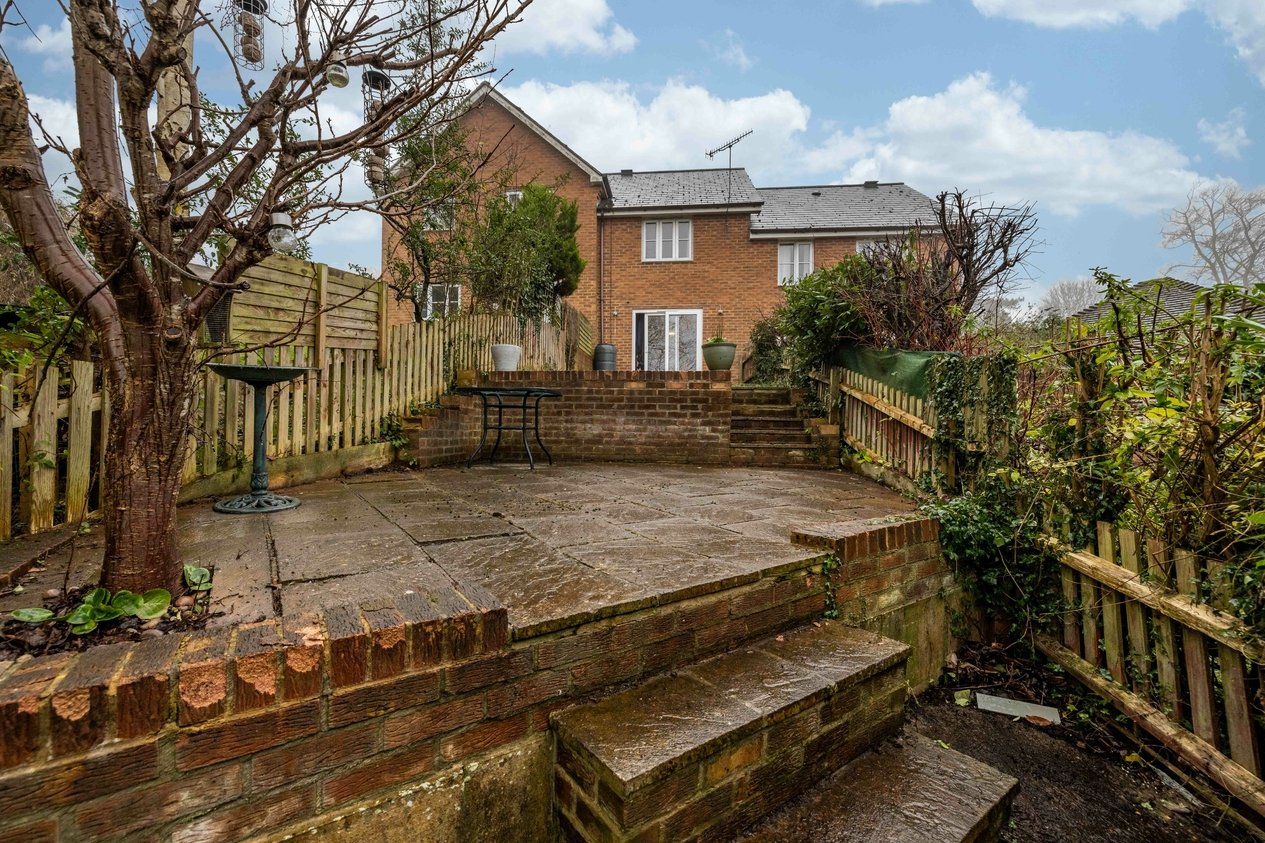 Properties For Sale in Laurel Way Chartham
