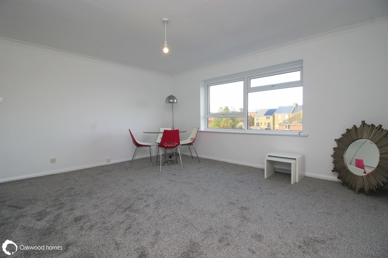 Properties Under Offer in Laurice Court 