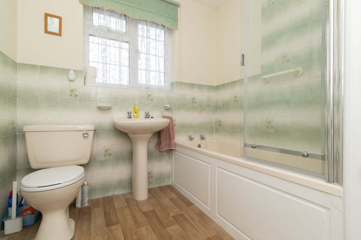 Properties Under Offer in Lawn Road Broadstairs
