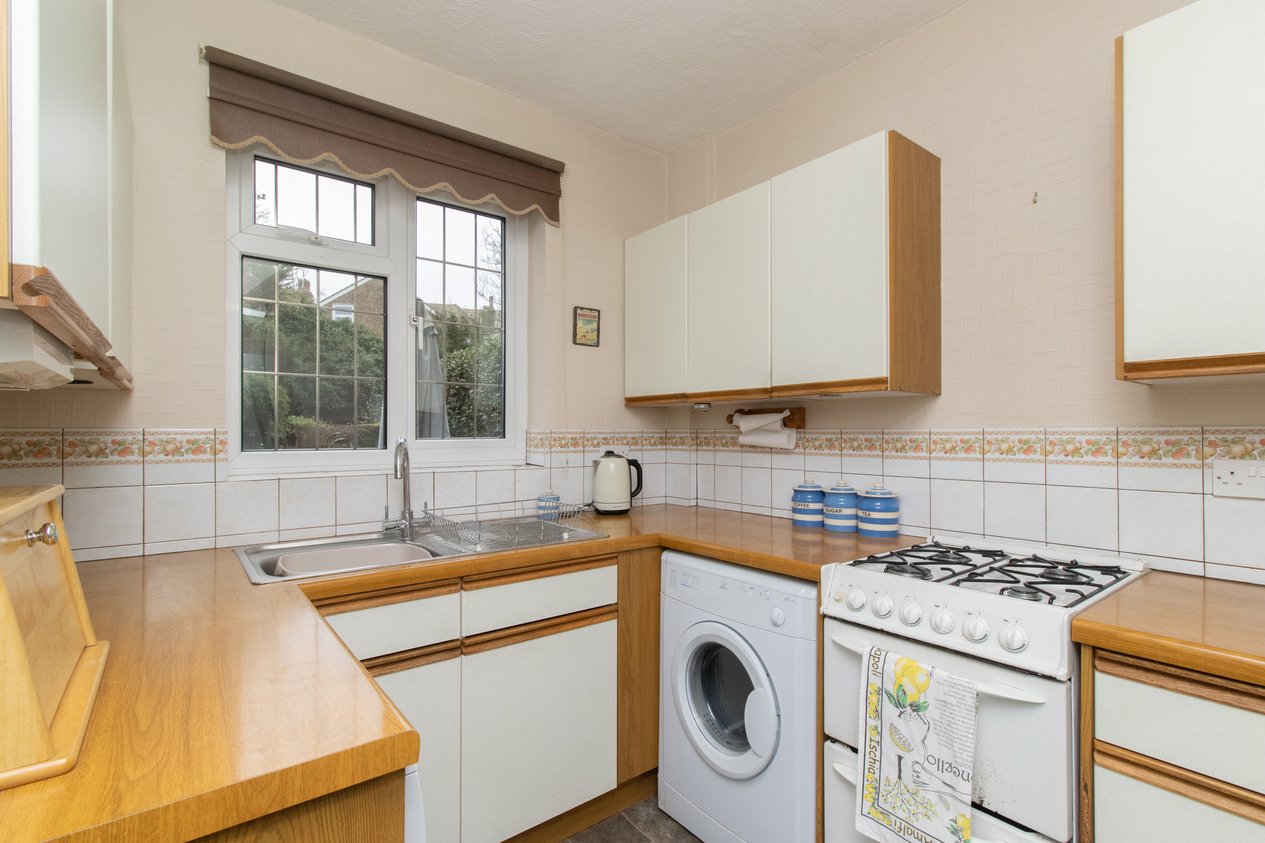 Properties Under Offer in Lawn Road Broadstairs