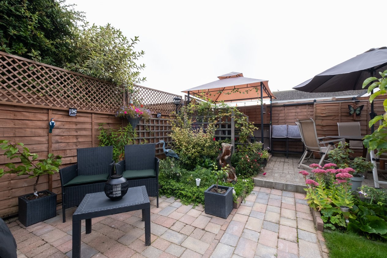 Properties Sold in Laxton Way Faversham