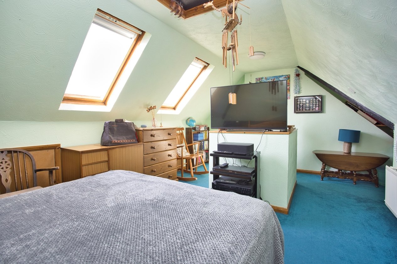 Properties Under Offer in Leas Road Deal