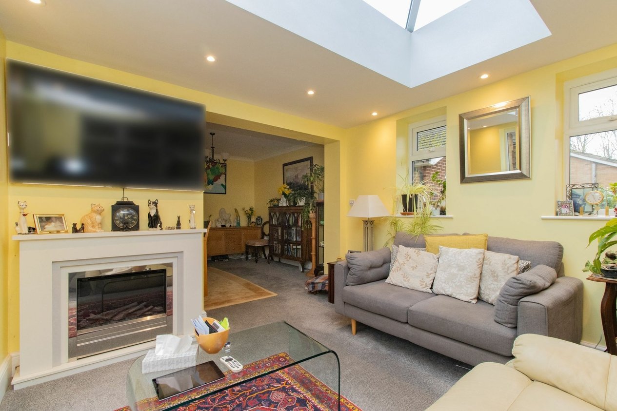 Properties For Sale in Leatt Close  Broadstairs