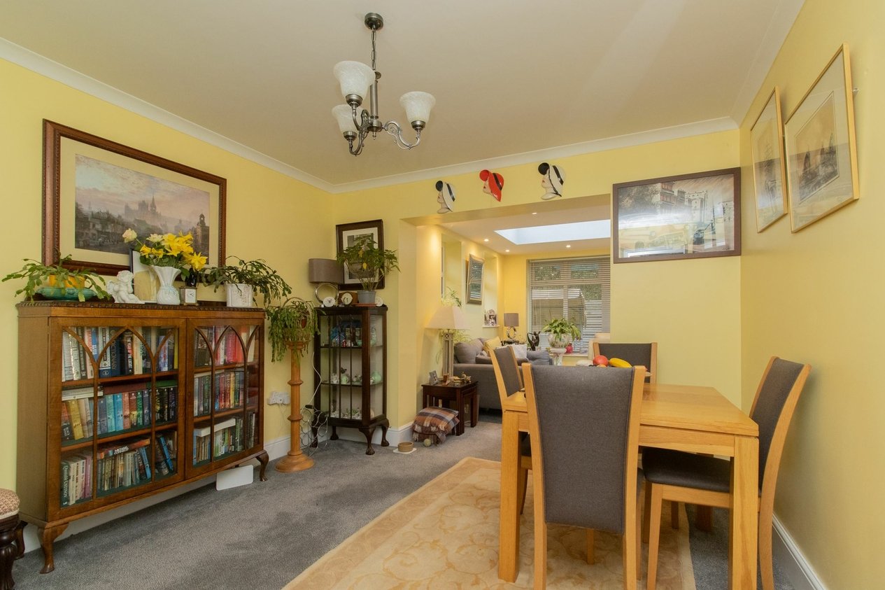 Properties For Sale in Leatt Close  Broadstairs
