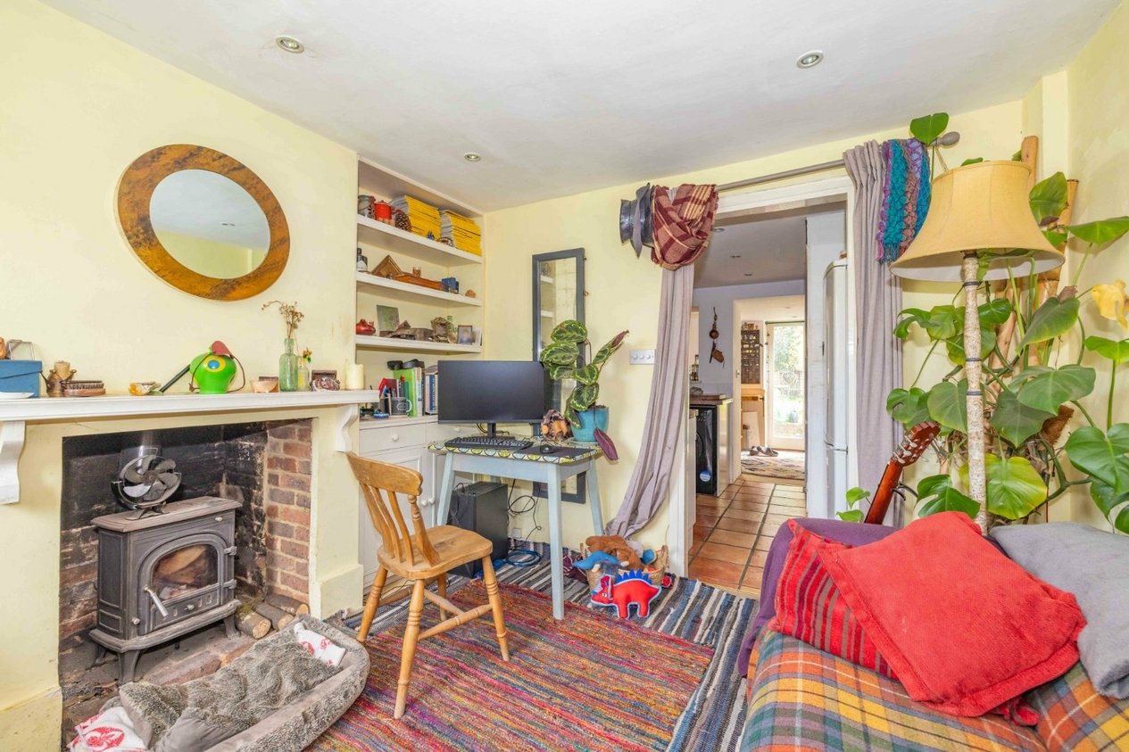 Properties For Sale in Lees Road Willesborough