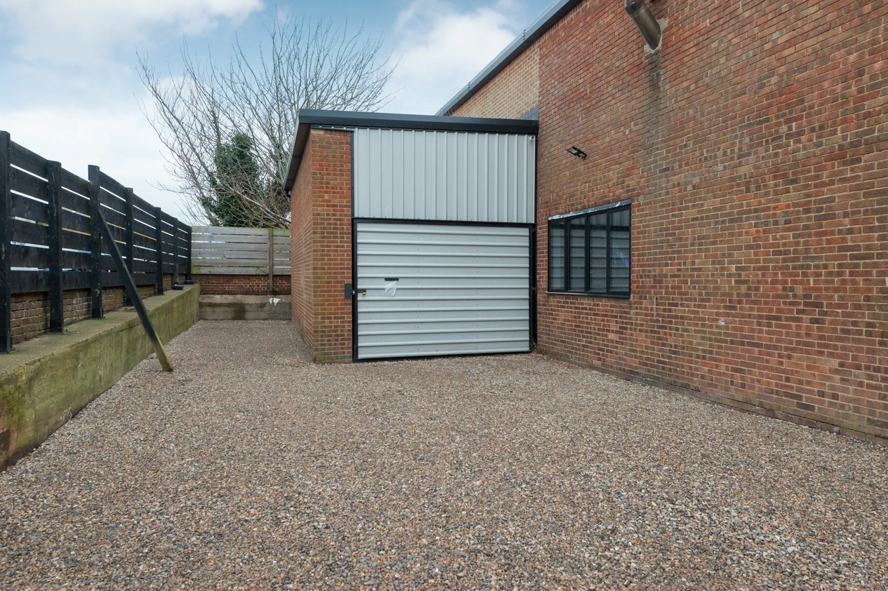 Properties To Let in Leigh Road  Ramsgate