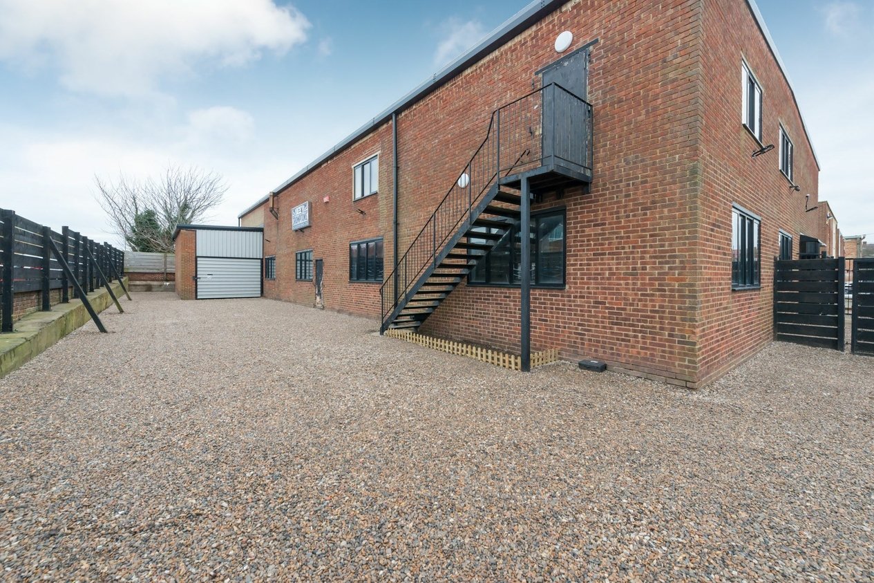 Properties To Let in Leigh Road  Ramsgate