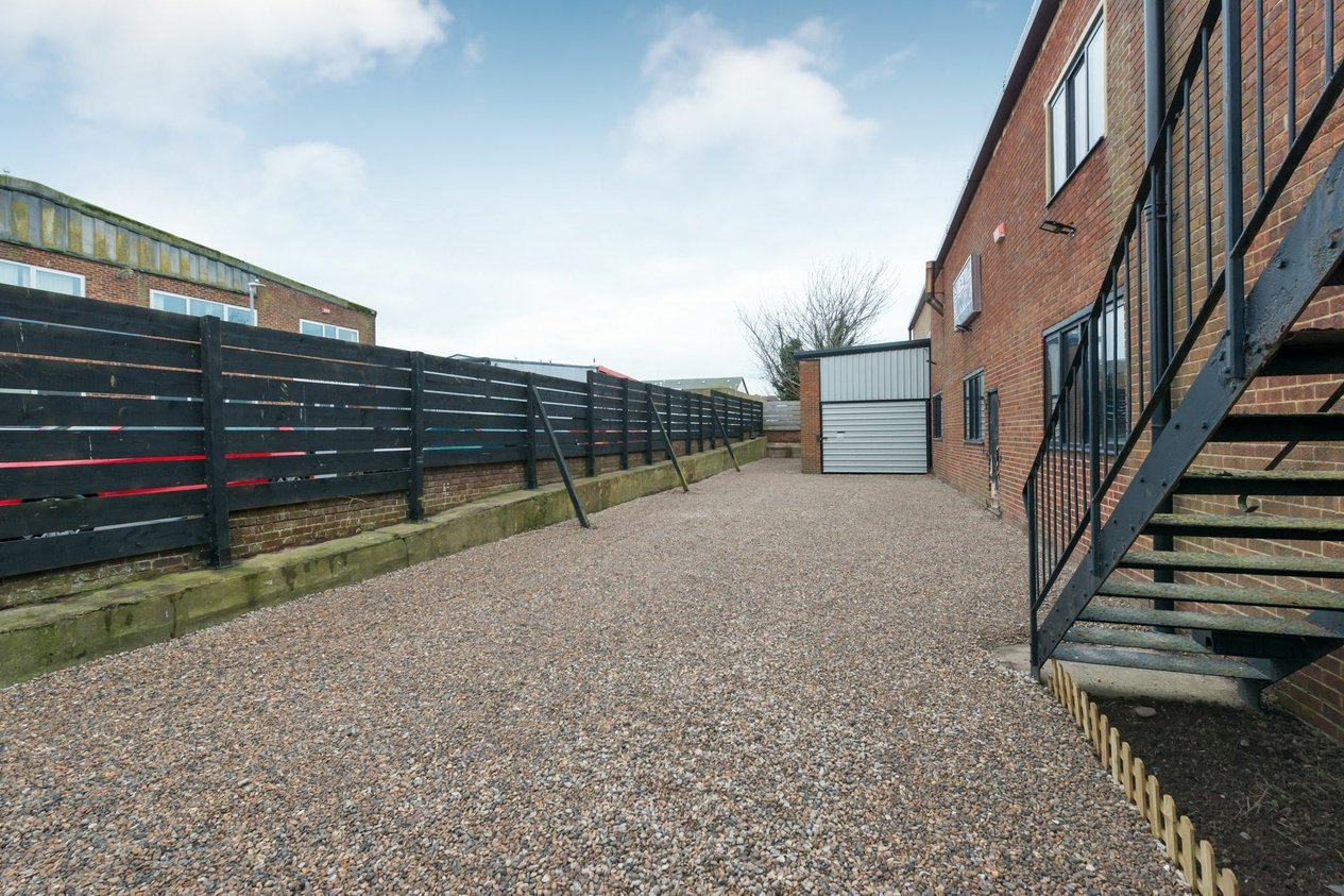 Properties To Let in Leigh Road  Ramsgate