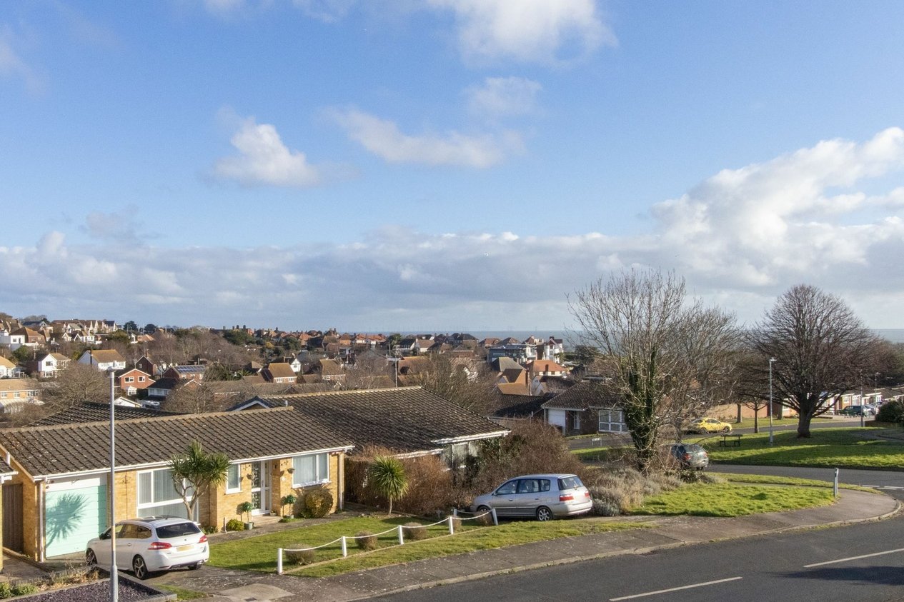 Properties For Sale in Lenham Close  Broadstairs