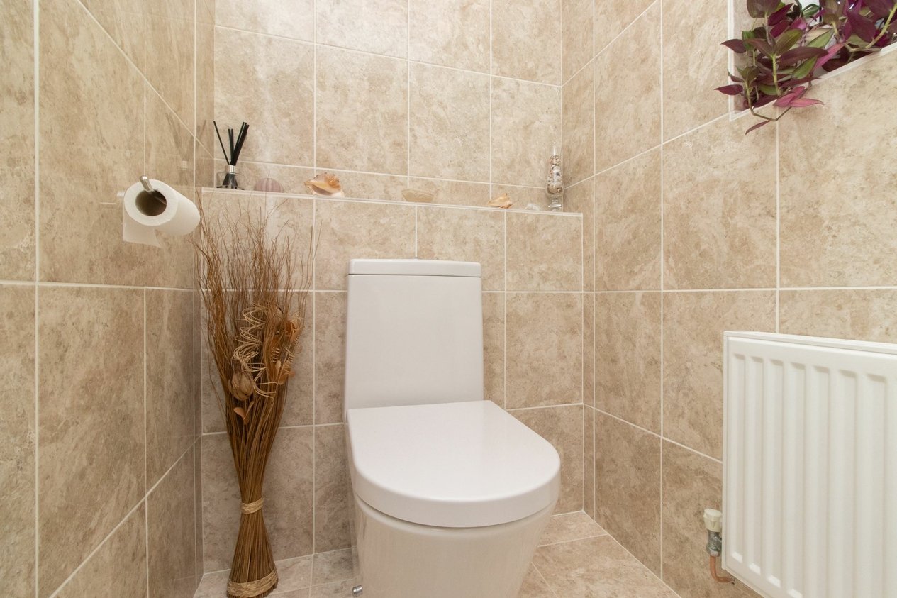 Properties For Sale in Lenham Close  Broadstairs