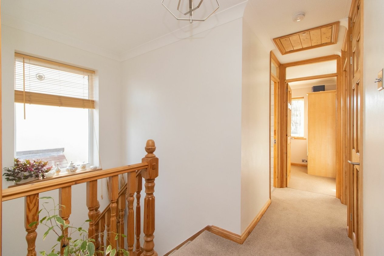 Properties For Sale in Lenham Close  Broadstairs