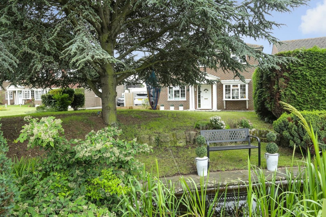 Properties For Sale in Lerryn Gardens 
