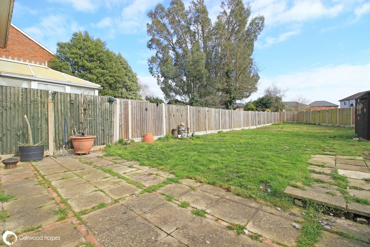 Properties For Sale in Leslie Avenue 