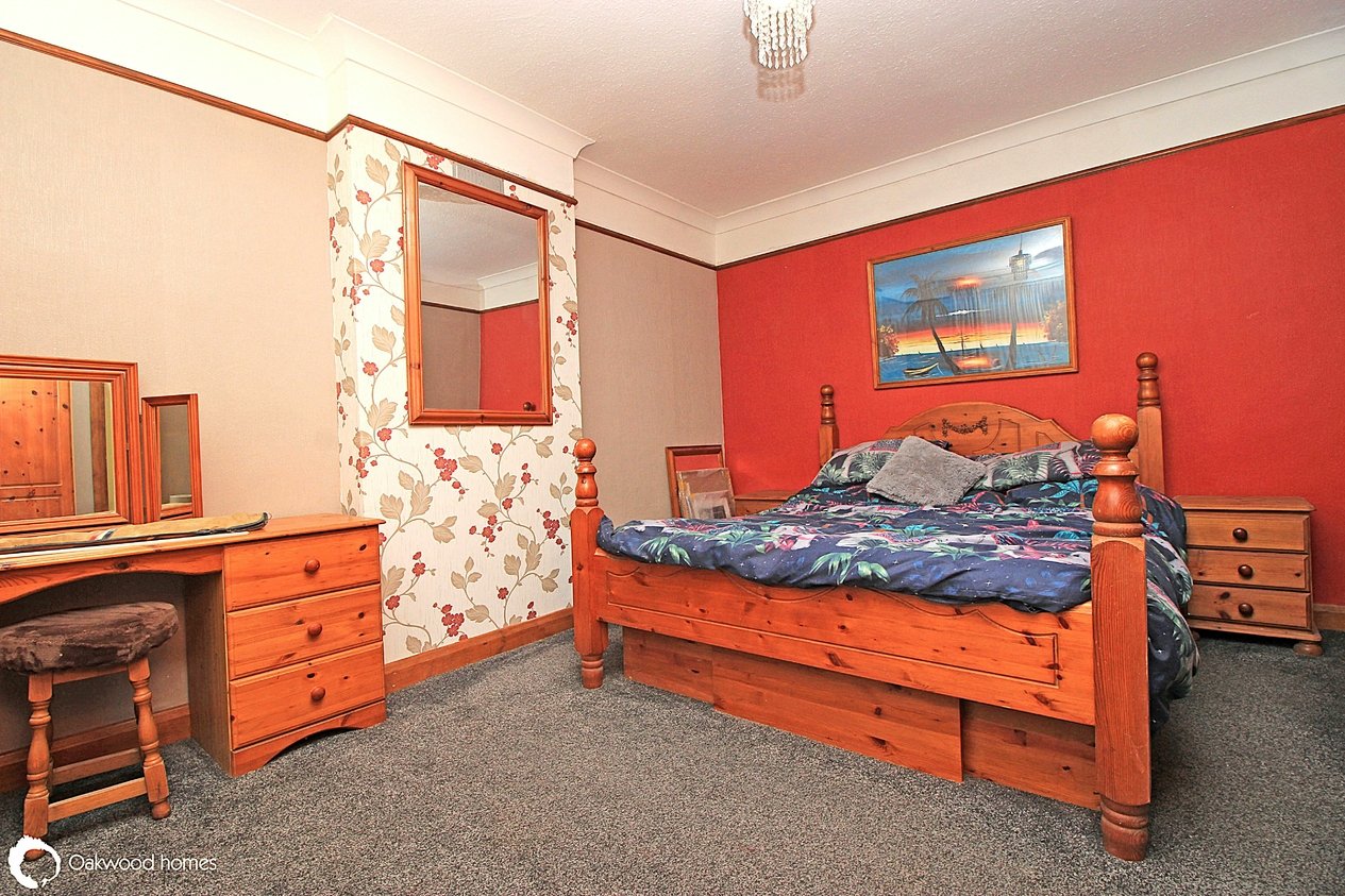 Properties For Sale in Leslie Avenue 