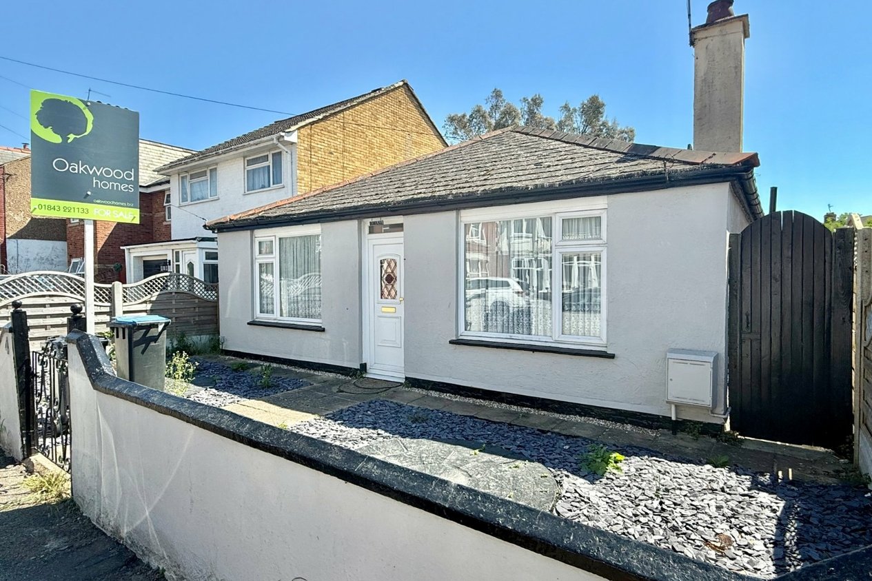 Properties For Sale in Leslie Avenue 