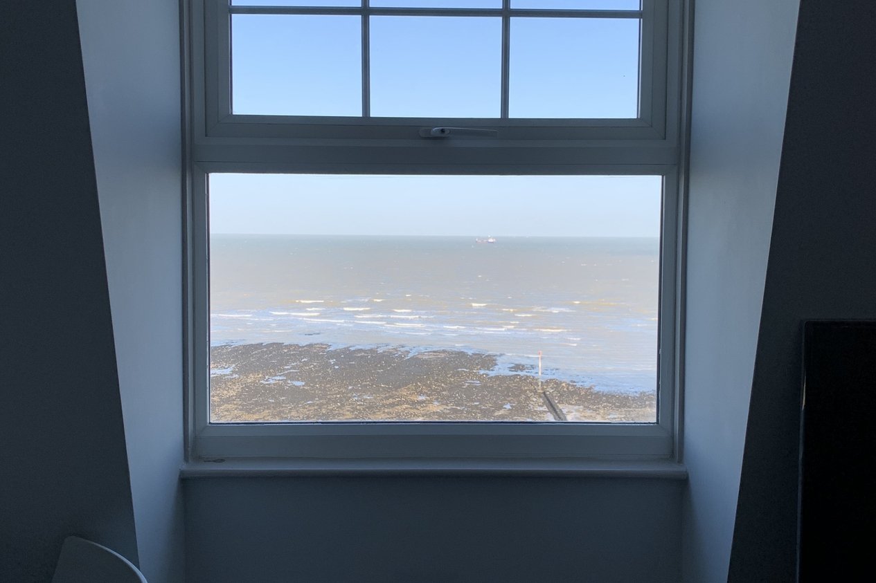 Properties For Sale in Lewis Crescent Cliftonville