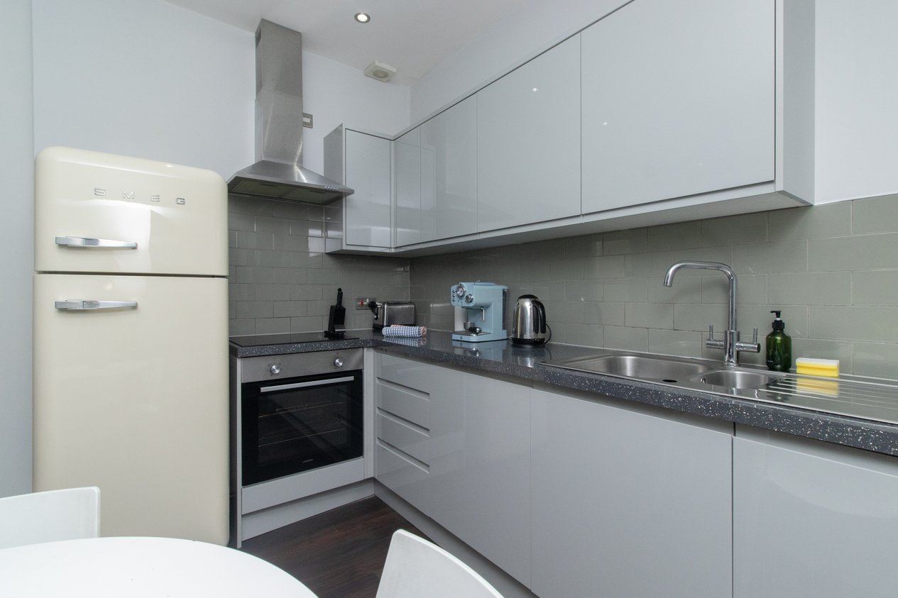 Properties For Sale in Lewis Crescent Cliftonville