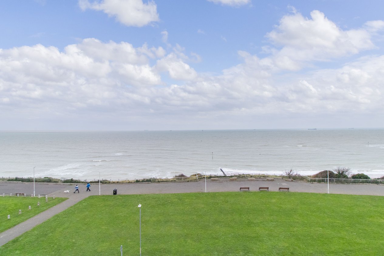 Properties For Sale in Lewis Crescent Cliftonville