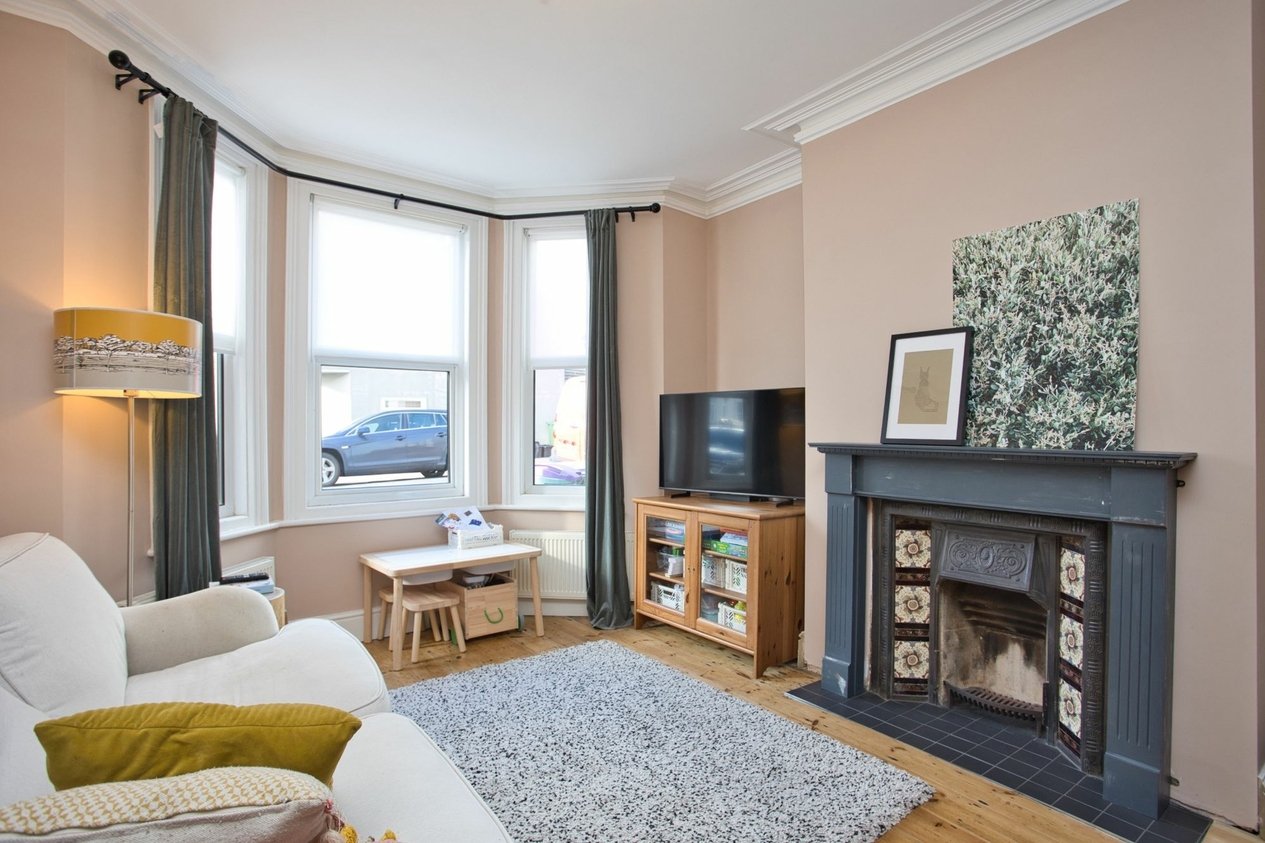 Properties Sold Subject To Contract in Linden Crescent  Folkestone