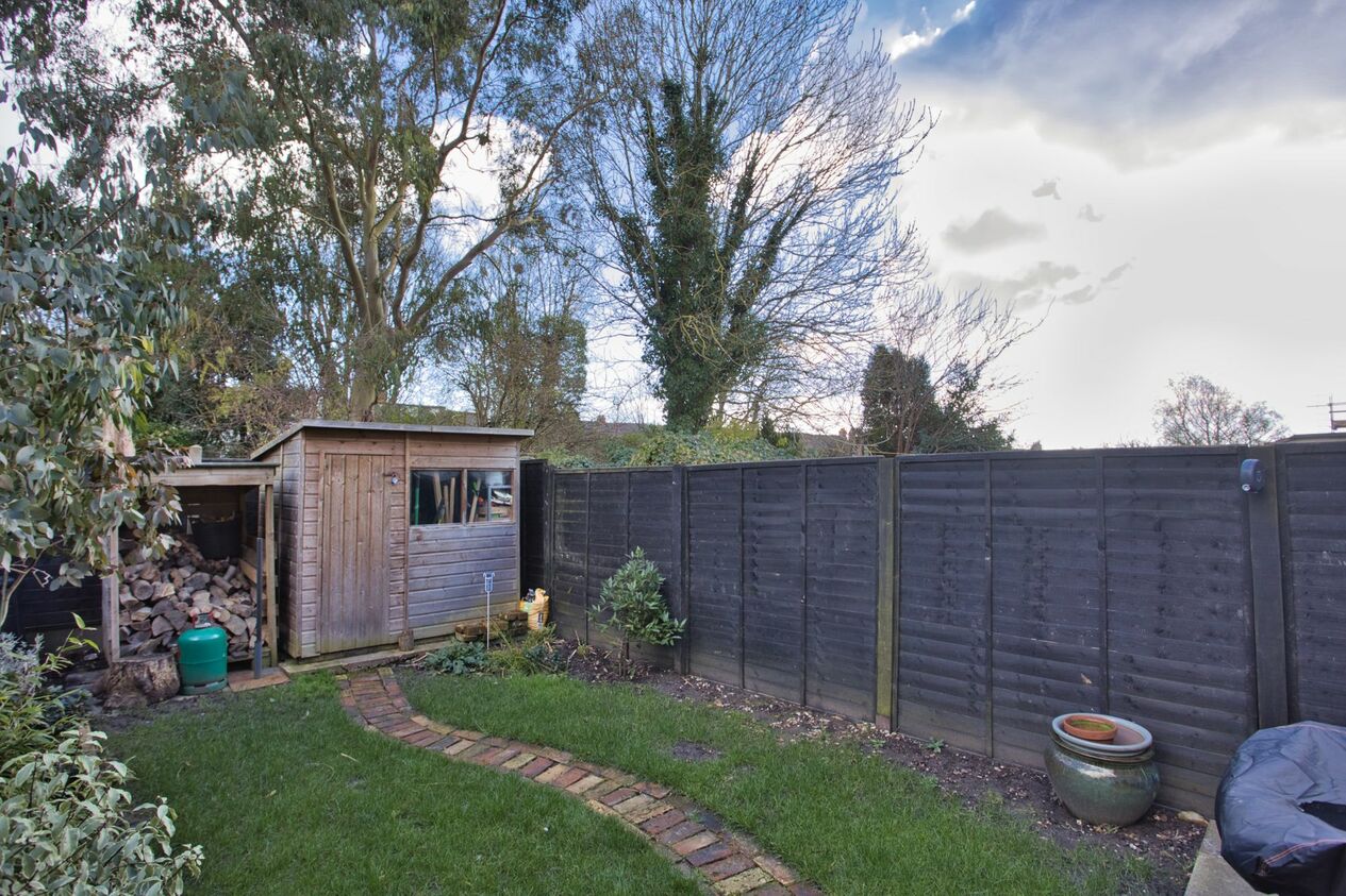 Properties Sold Subject To Contract in Linden Crescent  Folkestone