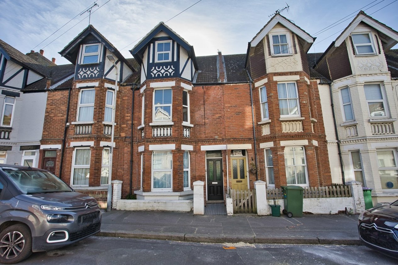 Properties For Sale in Linden Crescent Folkestone