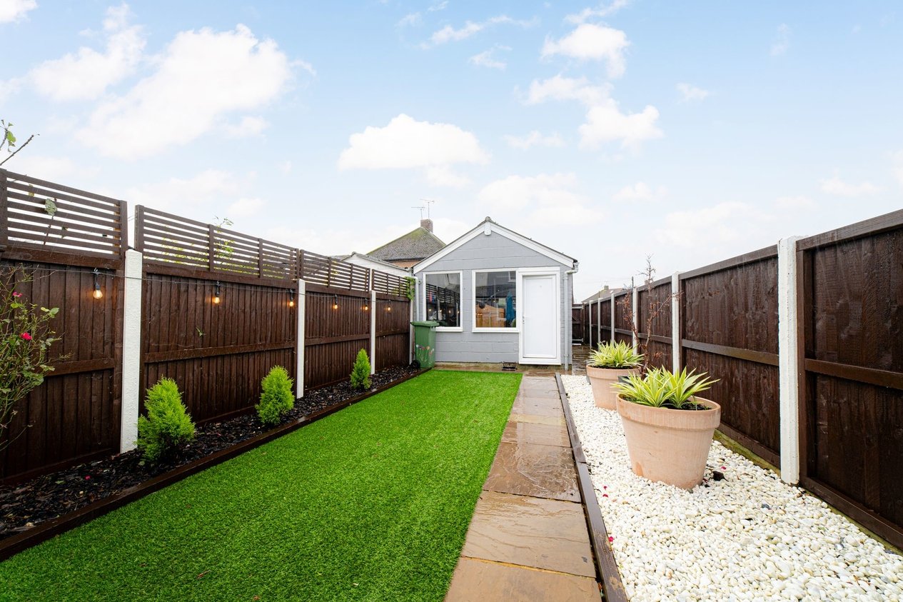 Properties For Sale in Linden Road  Ashford