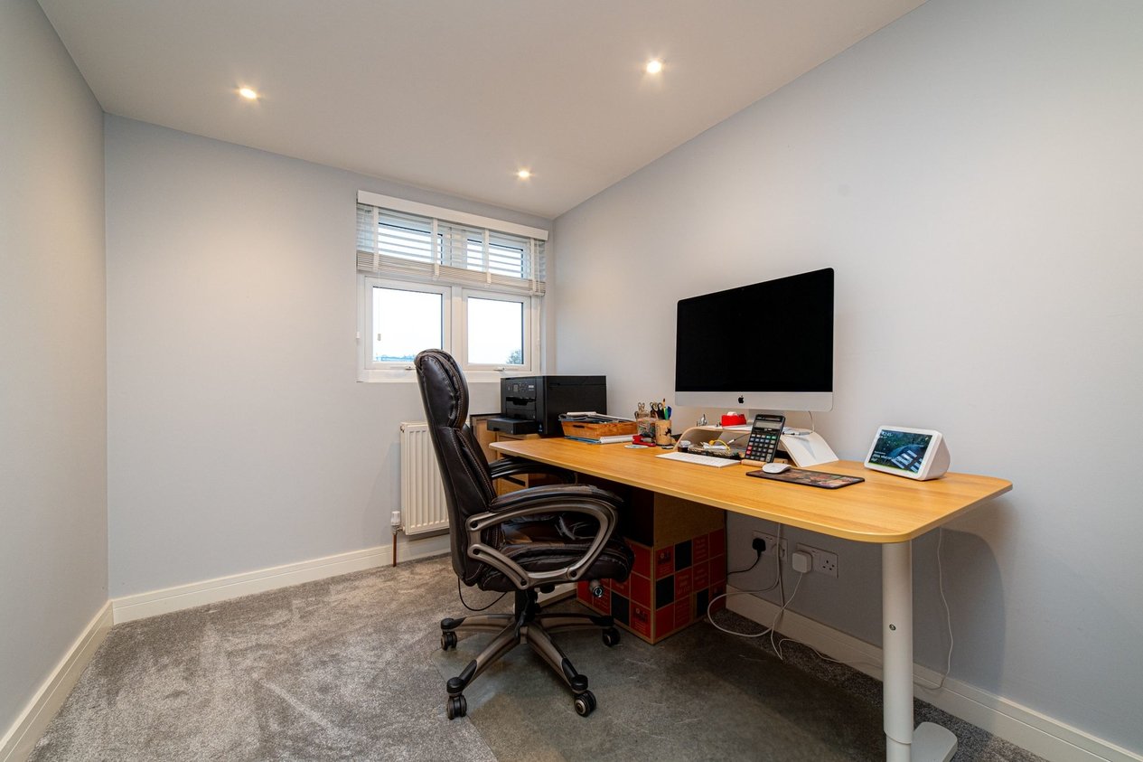 Properties For Sale in Linden Road  Ashford