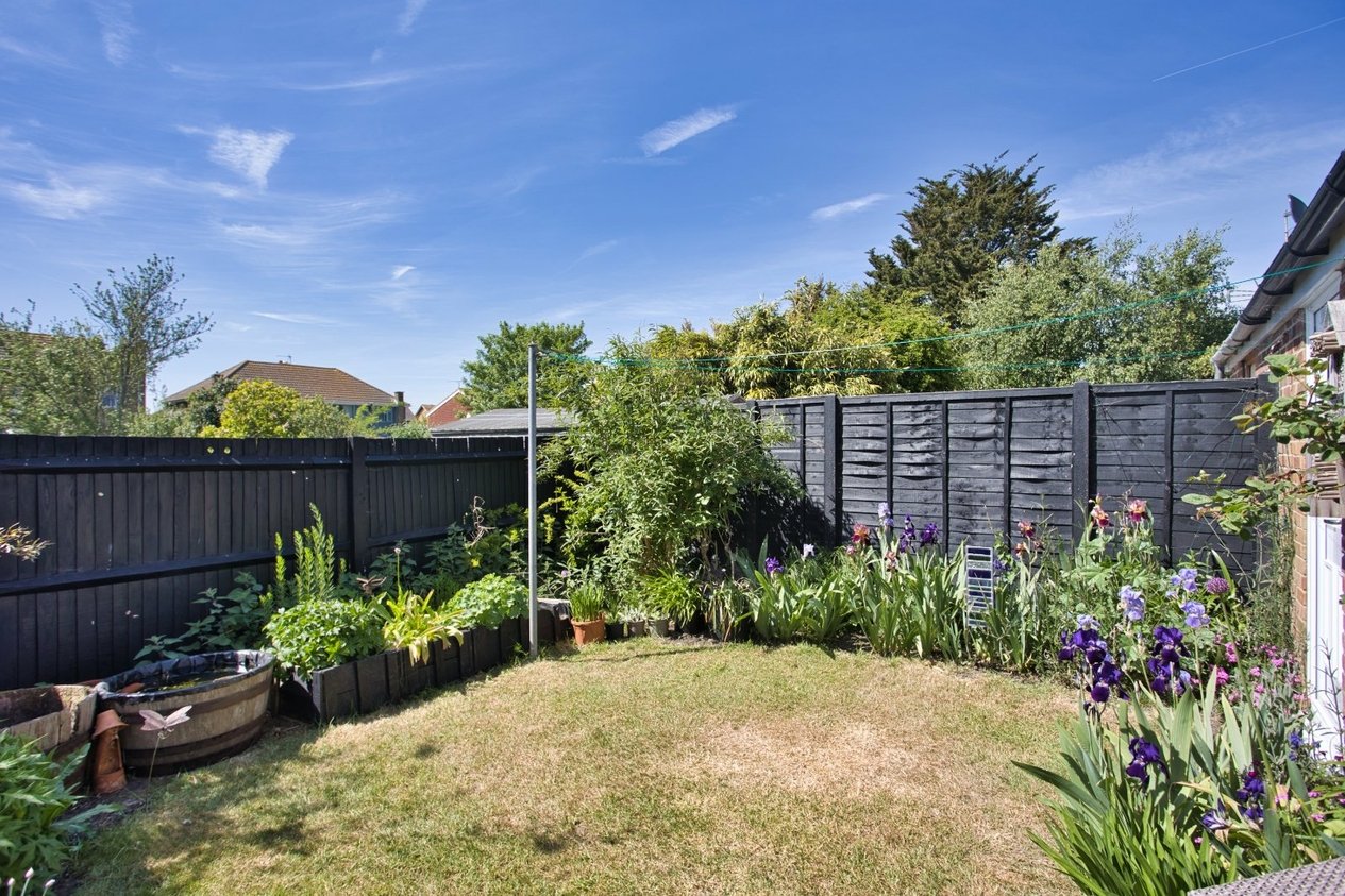 Properties For Sale in Links Road Deal