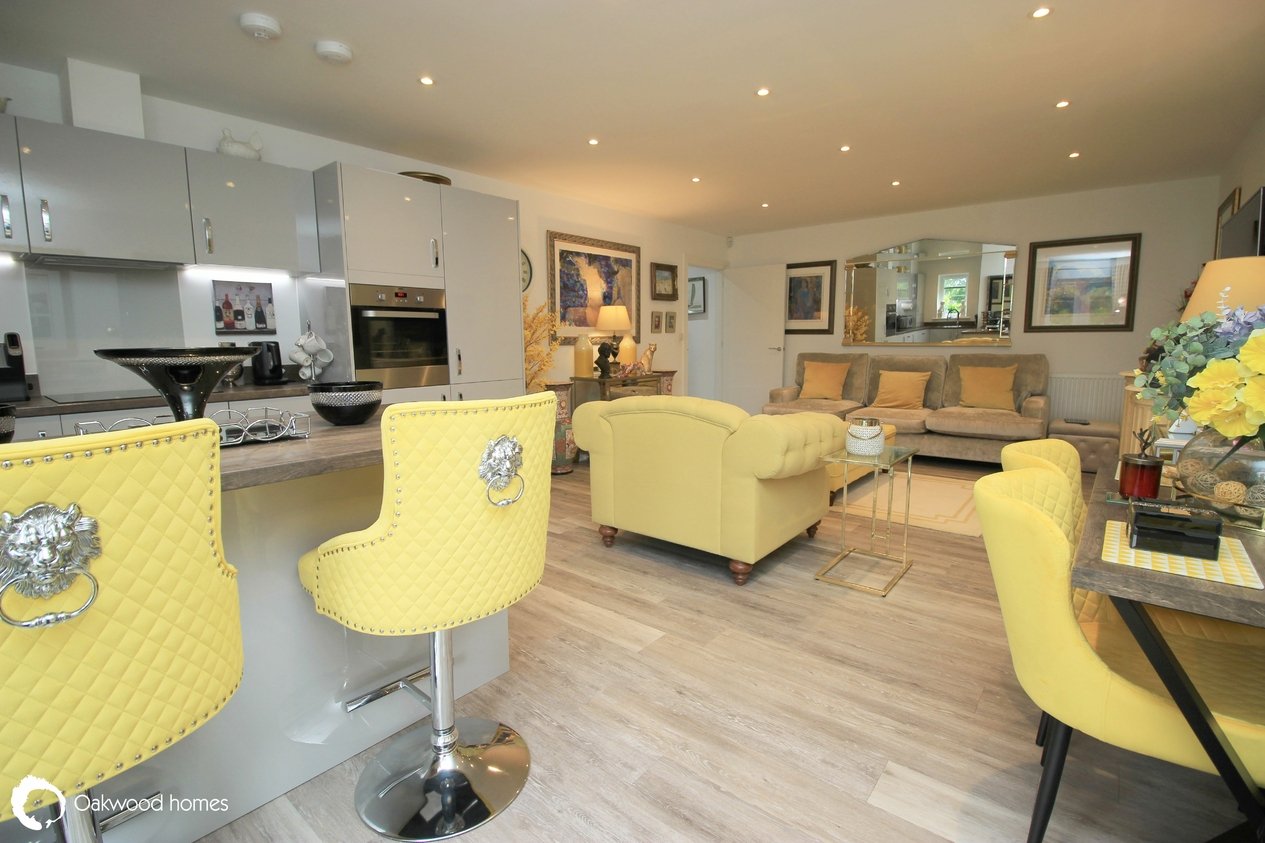 Properties For Sale in Linksfield Road 