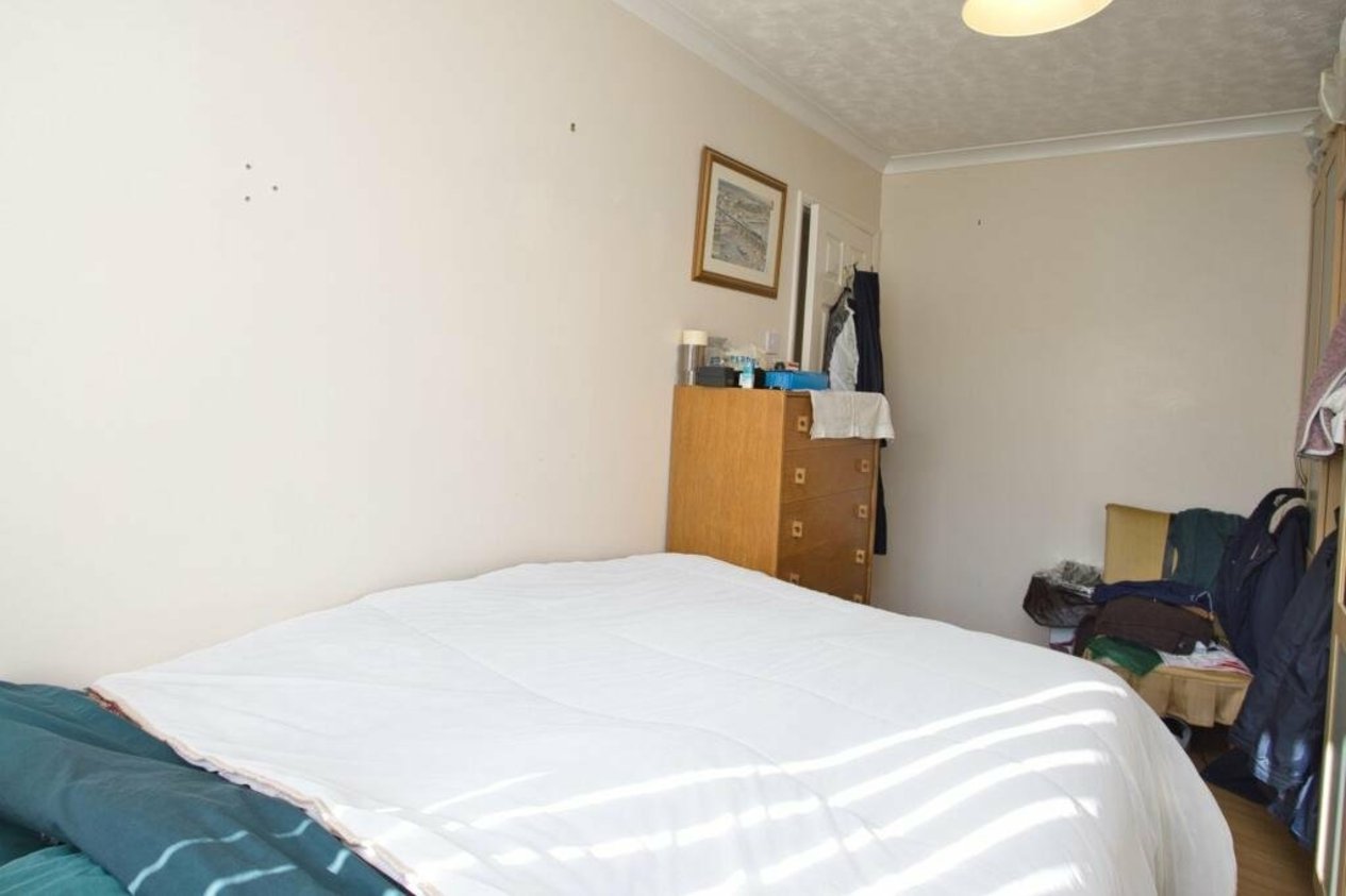 Properties Under Offer in Linksway Folkestone